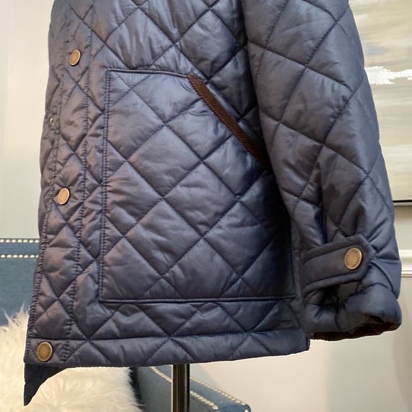Polo Ralph Lauren Quilted Coat with corduroy trim. Like new condition. - Picture 5 of 6